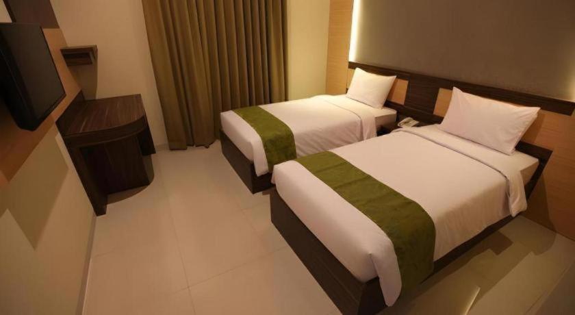 Dpalma Hotel Bandung Exterior foto